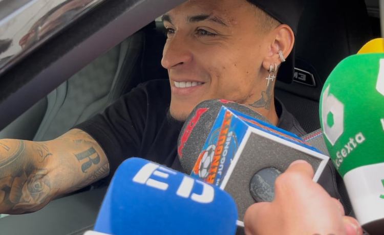 Antony habla de su futuro, de la afición del Betis y del partido contra el Barcelona Antony habla de su futuro, de la afición del Betis y del partido contra el Barcelona