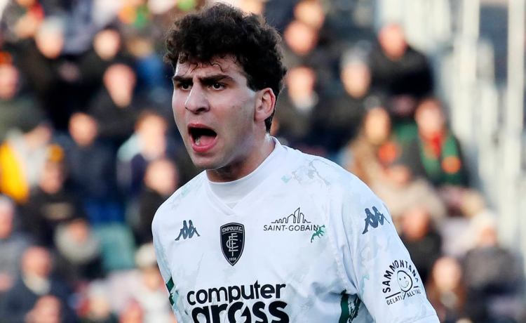 Nuevo movimiento del Betis para firmar al cuarto central Nuevo movimiento del Betis para firmar al cuarto central