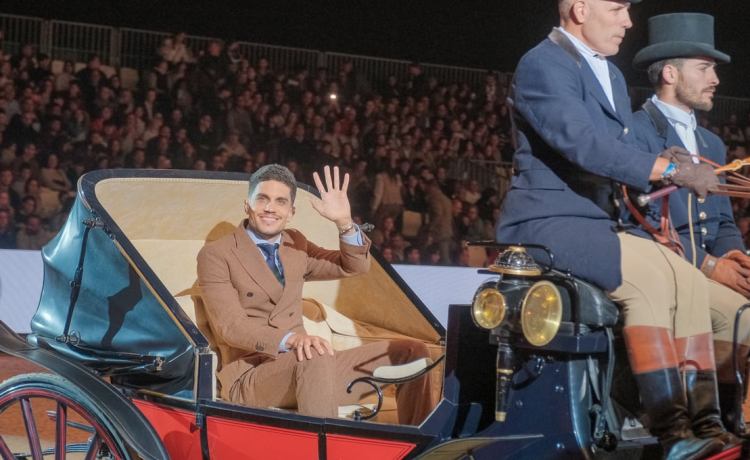 Marc Bartra, el hombre de moda… nunca mejor dicho Marc Bartra, el hombre de moda… nunca mejor dicho