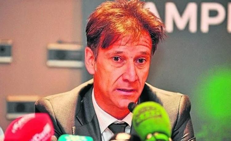 El reproche de Alfonso al Betis: «Me debe un homenaje que tengo firmado» El reproche de Alfonso al Betis: «Me debe un homenaje que tengo firmado»