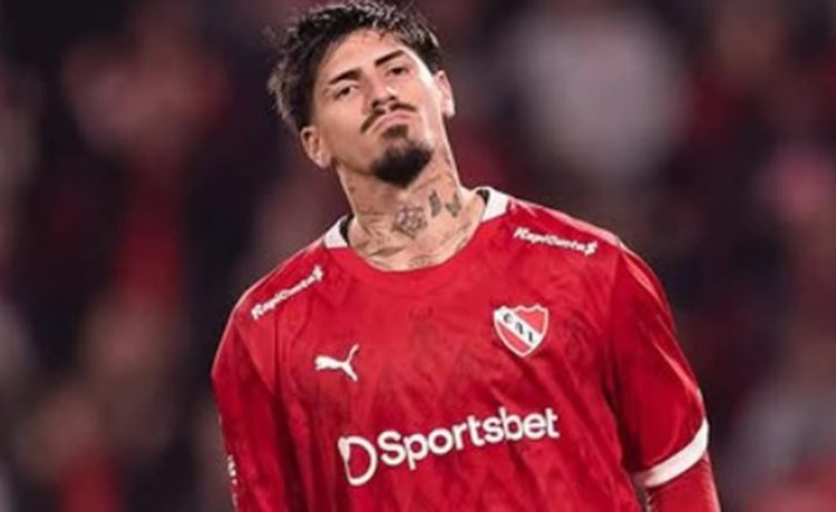 Ofrecen al Sevilla el central deseado por el Betis y Cordón no lo descartó Ofrecen al Sevilla el central deseado por el Betis y Cordón no lo descartó