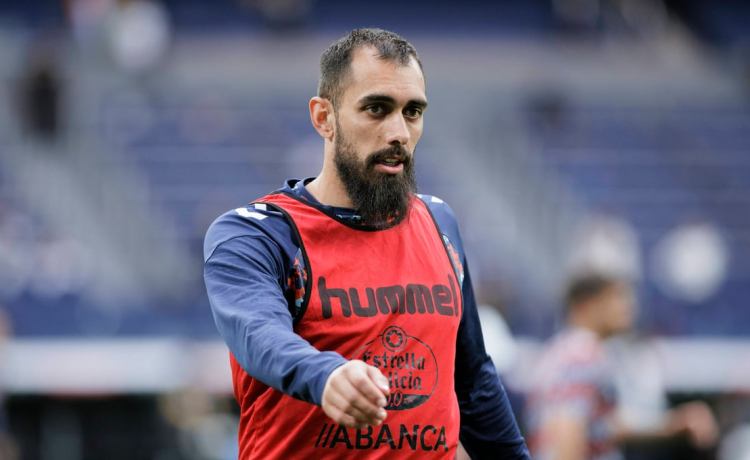 El Celta entra por el aro del Betis en el caso Borja Iglesias El Celta entra por el aro del Betis en el caso Borja Iglesias