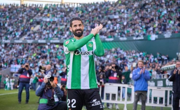 Ganan el ‘Gordo’ y lo tienen claro: «O traemos a Isco o no traemos a nadie» Ganan el ‘Gordo’ y lo tienen claro: «O traemos a Isco o no traemos a nadie»