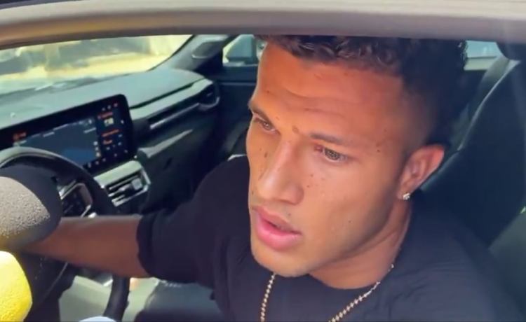 Reveladoras respuestas de Nelson Deossa al ser preguntado por el Betis Reveladoras respuestas de Nelson Deossa al ser preguntado por el Betis
