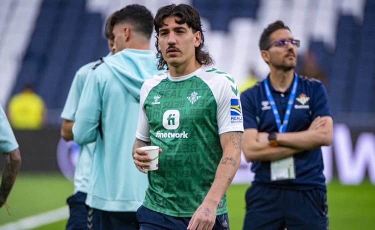 Bellerín pide igualdad salarial entre el fútbol masculino y femenino Bellerín pide igualdad salarial entre el fútbol masculino y femenino
