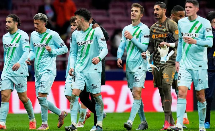El Betis se codea el Real Madrid y el superordenador ya apunta a Champions El Betis se codea el Real Madrid y el superordenador ya apunta a Champions