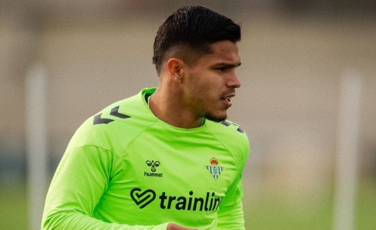 Llega a Sevilla Estadio Movistar LaLiga apadrinado por Cucho Hernández y Chimy Ávila Llega a Sevilla Estadio Movistar LaLiga apadrinado por Cucho Hernández y Chimy Ávila