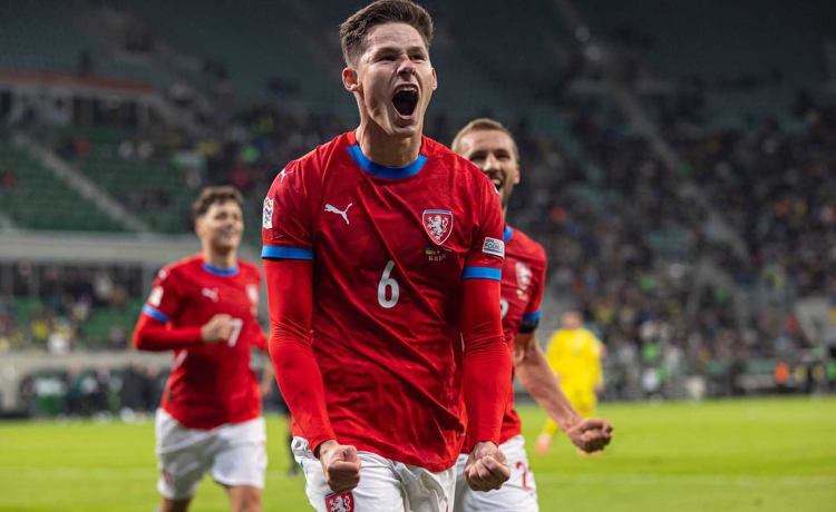 El ‘tapado’ para cuarto central que vigila el Betis El ‘tapado’ para cuarto central que vigila el Betis