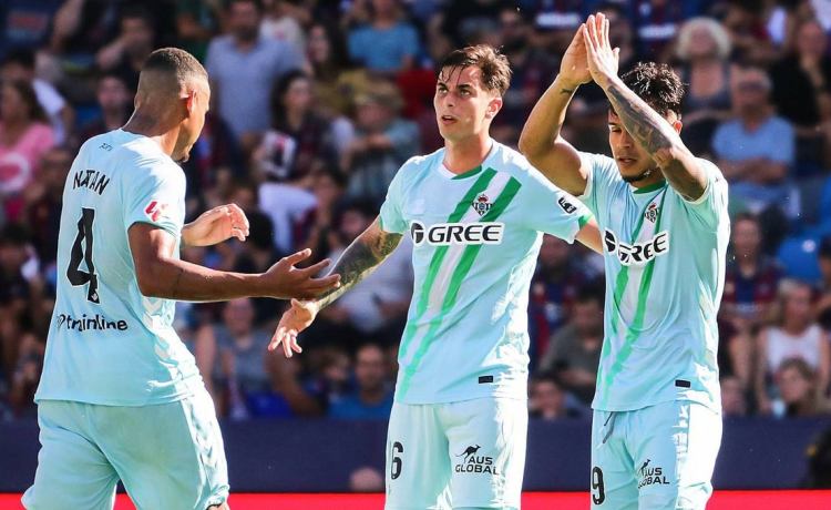 Puntos uno a uno del Real Betis en su duelo a domicilio de LaLiga ante el Levante UD: La enmienda de Fornals y el alegrón ‘interruptus’ Puntos uno a uno del Real Betis en su duelo a domicilio de LaLiga ante el Levante UD: La enmienda de Fornals y el alegrón ‘interruptus’