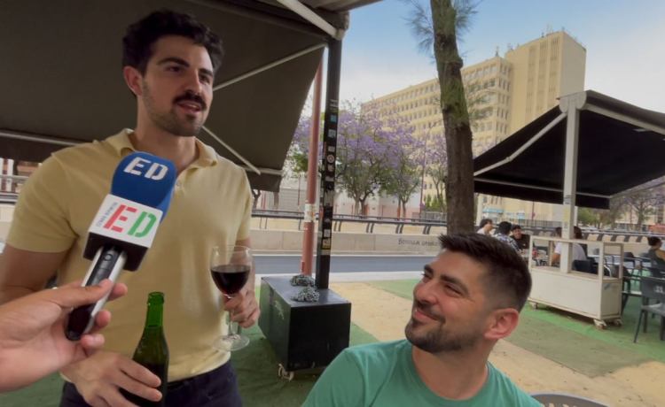 Pique sano, guasa sevillana y un polémico tweet a debate entre béticos y sevillistas tras la final de Conference League: «Los celebré como si fueran goles del Sevilla» Pique sano, guasa sevillana y un polémico tweet a debate entre béticos y sevillistas tras la final de Conference League: «Los celebré como si fueran goles del Sevilla»