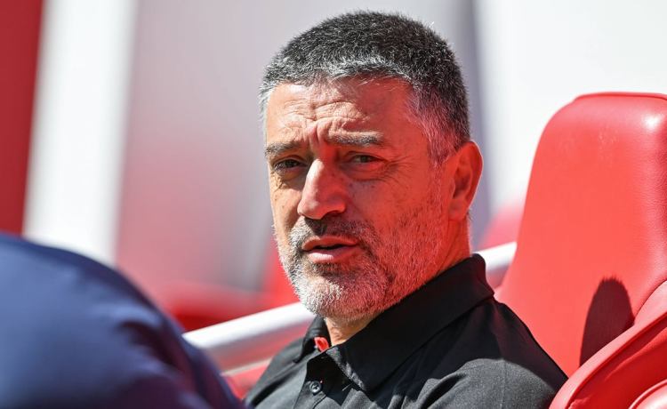 García Pimienta defiende a Pellegrini: «Comparto su opinión» García Pimienta defiende a Pellegrini: «Comparto su opinión»