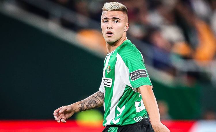 El Oviedo confirma gestiones para el fichaje de Pablo García, canterano del Betis: «No hay nadie con más hambre y nos daría un salto» El Oviedo confirma gestiones para el fichaje de Pablo García, canterano del Betis: «No hay nadie con más hambre y nos daría un salto»
