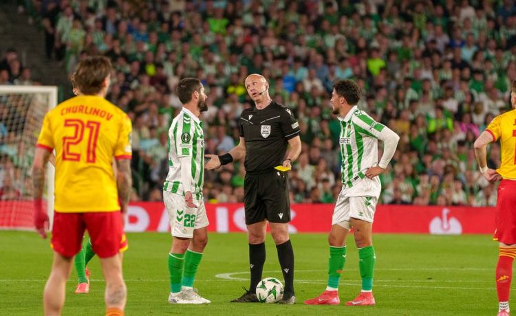 La normativa UEFA que celebra el Betis en la Conference League La normativa UEFA que celebra el Betis en la Conference League