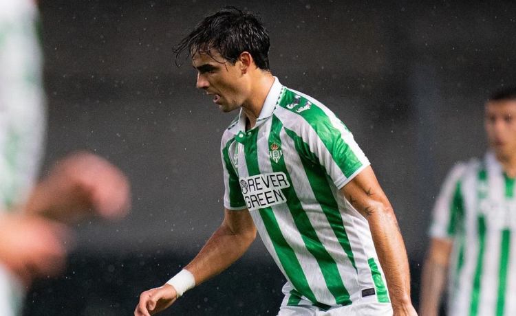 Un fichaje de un millón de euros en el aire Un fichaje de un millón de euros en el aire