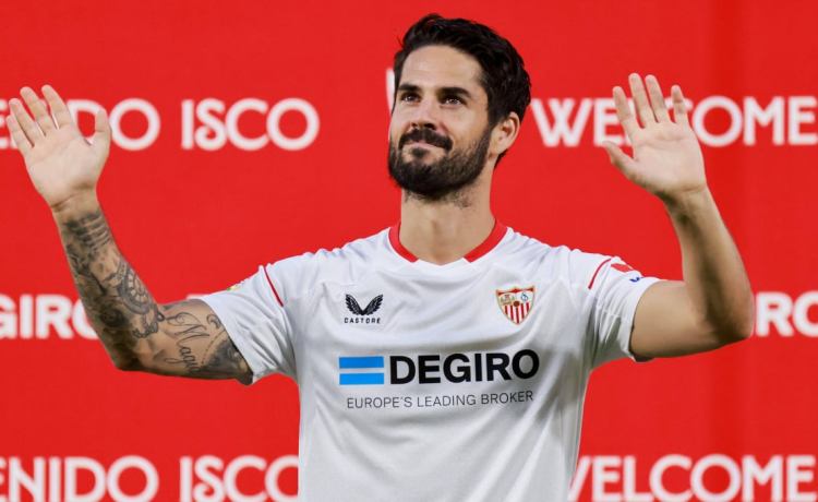 Las referencias al Sevilla FC en el documental de Isco: desde una broma por unos labios rojos hasta unos vídeos de su salida Las referencias al Sevilla FC en el documental de Isco: desde una broma por unos labios rojos hasta unos vídeos de su salida