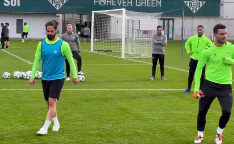 Isco Alarcón se lo deja claro al Betis: ‘No aguanto más’ Isco Alarcón se lo deja claro al Betis: ‘No aguanto más’