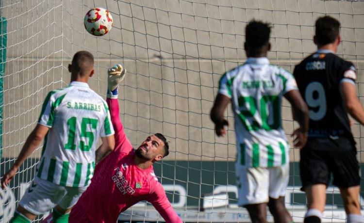 Betis Deportivo 2-1 Hércules: Reina y Marcos espantan los fantasmas Betis Deportivo 2-1 Hércules: Reina y Marcos espantan los fantasmas