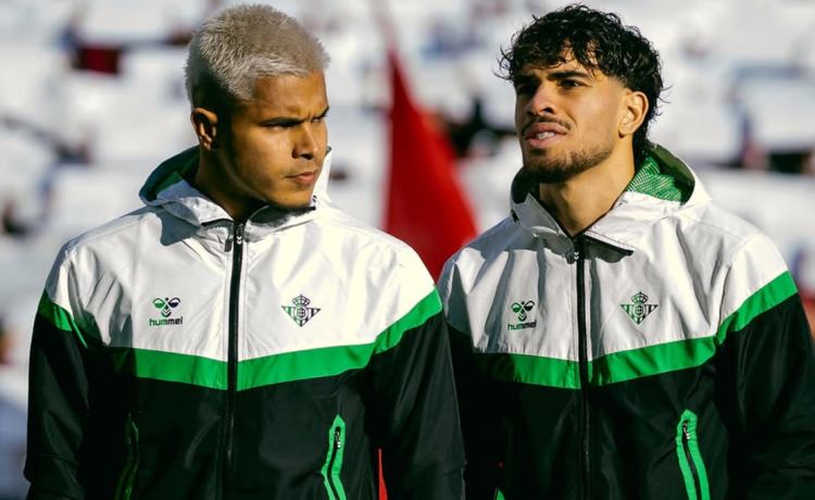 Dos bajas de última hora, dos regresos y dos jóvenes promesas en la lista del Betis contra el Torrent Dos bajas de última hora, dos regresos y dos jóvenes promesas en la lista del Betis contra el Torrent