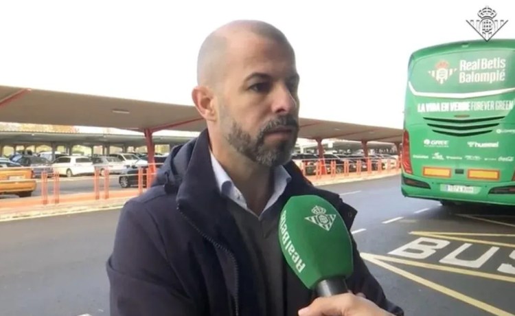 Manu Fajardo no teme el ambiente de la Fiore: «Hemos jugado en Polonia… Saldremos a ganar» Manu Fajardo no teme el ambiente de la Fiore: «Hemos jugado en Polonia… Saldremos a ganar»