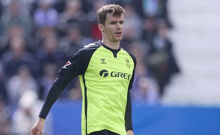 Se confirma el tiempo de baja de Diego Llorente y los peores pronósticos con Marc Roca Se confirma el tiempo de baja de Diego Llorente y los peores pronósticos con Marc Roca