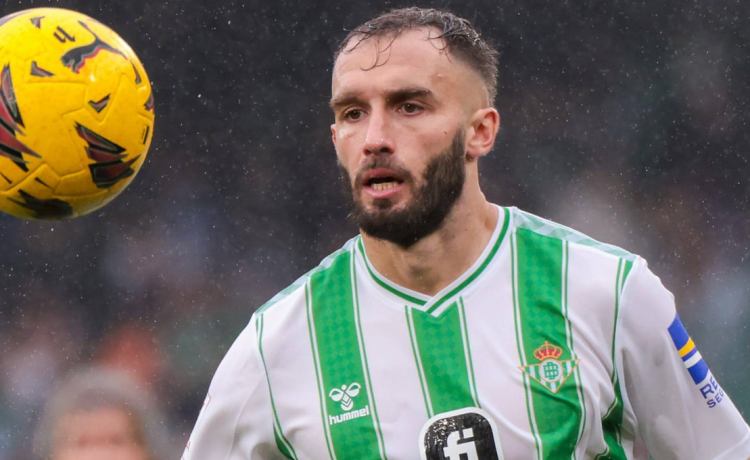 Final feliz para el Betis con Pezzella Final feliz para el Betis con Pezzella