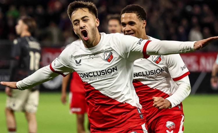 Presión para el Betis con El Karouani, lateral gratis que vigila para verano y testará este jueves ante el Utrecht Presión para el Betis con El Karouani, lateral gratis que vigila para verano y testará este jueves ante el Utrecht