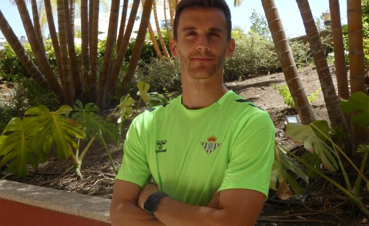 Diego Llorente: «El Betis me presentó un proyecto muy ambicioso; por eso estoy aquí» Diego Llorente: «El Betis me presentó un proyecto muy ambicioso; por eso estoy aquí»