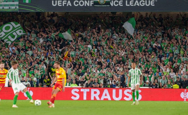 Una ‘marea verde’ más modesta y un anfitrión que cree con la boca chica Una ‘marea verde’ más modesta y un anfitrión que cree con la boca chica