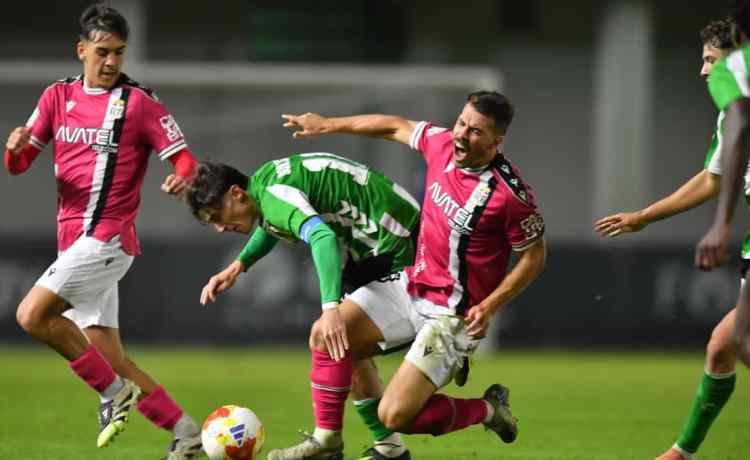 Betis B 0-1 Cartagena: Sin señales de vida, sigue en caída libre Betis B 0-1 Cartagena: Sin señales de vida, sigue en caída libre
