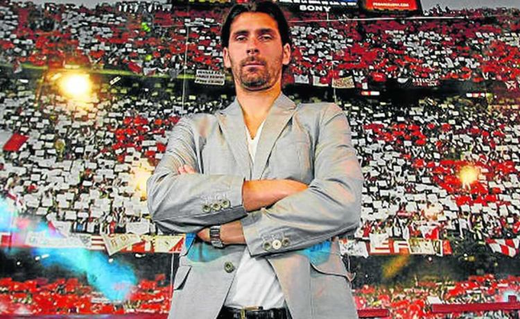 Más picante para el derbi con la afirmación de Escudé, ex central del Sevilla: «En el campo del Betis olía a amoníaco» Más picante para el derbi con la afirmación de Escudé, ex central del Sevilla: «En el campo del Betis olía a amoníaco»