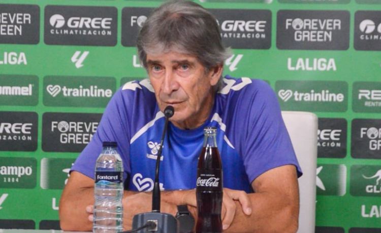 Pellegrini responde sobre cambio de posición de Amrabat: «Lo está haciendo bien « Pellegrini responde sobre cambio de posición de Amrabat: «Lo está haciendo bien «