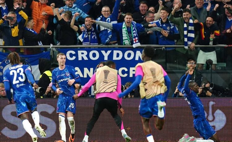 Real Betis 1- 4 Chelsea: Corazones quebrados en cuatro pedazos Real Betis 1- 4 Chelsea: Corazones quebrados en cuatro pedazos