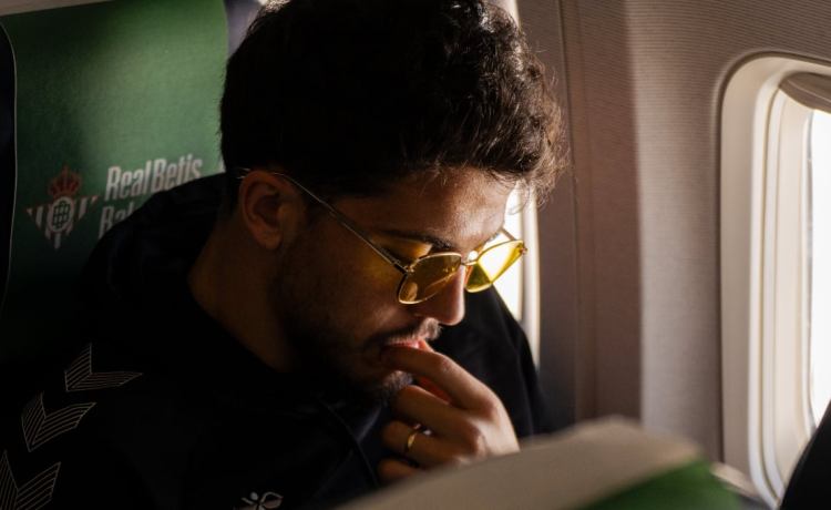 Cuatro bajas y varias novedades en la convocatoria del Betis para Girona Cuatro bajas y varias novedades en la convocatoria del Betis para Girona