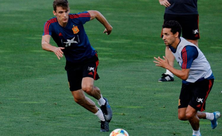 ¡Diego Llorente, selección! ¡Diego Llorente, selección!