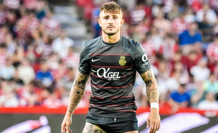 A por Maffeo, tras ser plantado por Emerson A por Maffeo, tras ser plantado por Emerson