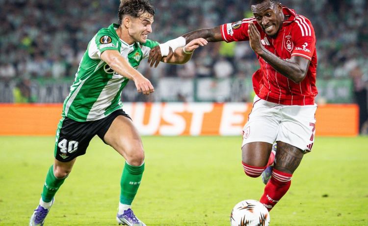 La afición del Betis, feliz con el empate ante el Nottingham Forest La afición del Betis, feliz con el empate ante el Nottingham Forest