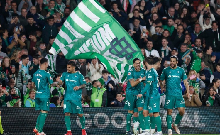 Zubeldia convence al Betis de que mola mucho Zubeldia convence al Betis de que mola mucho