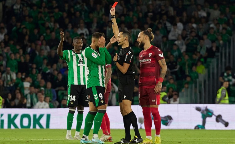 Sánchez Martínez, árbitro del Real Betis-Sevilla FC Sánchez Martínez, árbitro del Real Betis-Sevilla FC
