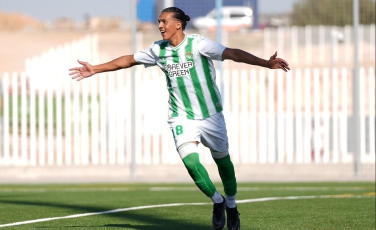 OFICIAL: Yanis cedido al Tenerife OFICIAL: Yanis cedido al Tenerife