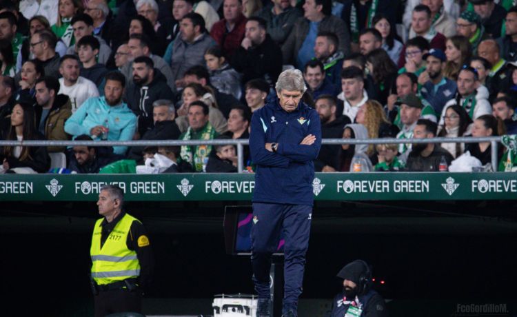 Manuel Pellegrini: «Hemos hecho un partido muy completo» Manuel Pellegrini: «Hemos hecho un partido muy completo»