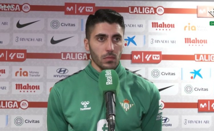 Rui Silva: «Nos quedamos con la segunda parte, que es el verdadero Betis» Rui Silva: «Nos quedamos con la segunda parte, que es el verdadero Betis»