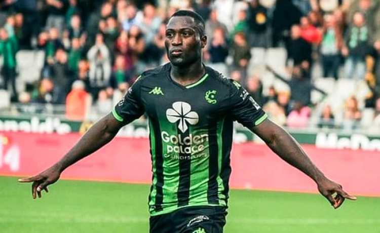 Kevin Denkey, una opción que coge fuerza para la delantera del Real Betis Kevin Denkey, una opción que coge fuerza para la delantera del Real Betis