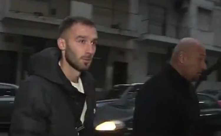 Germán Pezzella ya pasa reconocimiento médico con River Plate Germán Pezzella ya pasa reconocimiento médico con River Plate