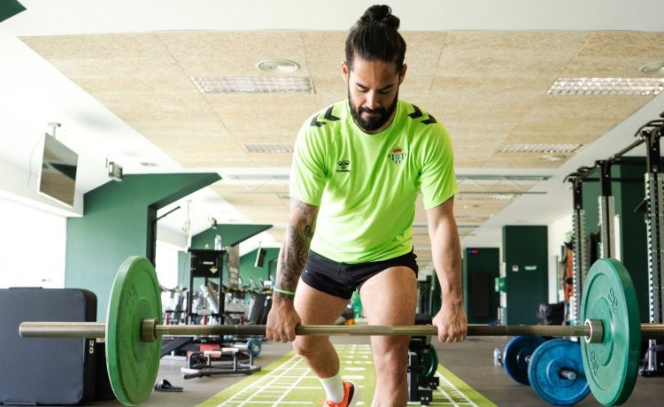 Ayoze, Isco y Bakambu viajan a Marbella para el último stage de pretemporada Ayoze, Isco y Bakambu viajan a Marbella para el último stage de pretemporada