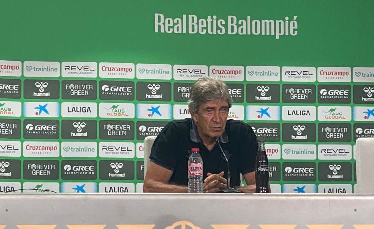 Manuel Pellegrini: “Llegamos con una plantilla al primer partido dentro de lo que se pudo realizar” Manuel Pellegrini: “Llegamos con una plantilla al primer partido dentro de lo que se pudo realizar”