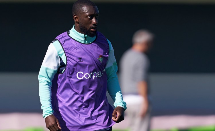 Sabaly regresa al grupo tras su inédito paso por la Copa de África Sabaly regresa al grupo tras su inédito paso por la Copa de África