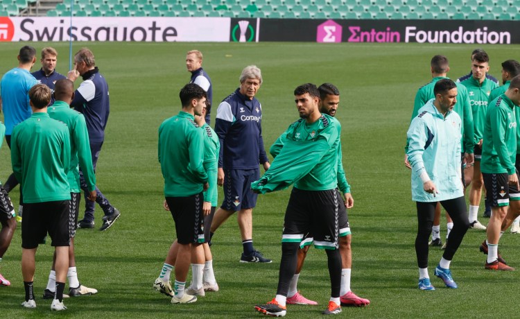 Seis ausencias en la lista de Pellegrini frente al Dinamo de Zagreb Seis ausencias en la lista de Pellegrini frente al Dinamo de Zagreb