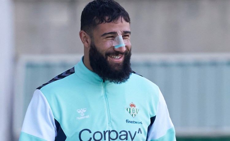 Fekir vuelve a entrenarse con el grupo y apunta al Villarreal Fekir vuelve a entrenarse con el grupo y apunta al Villarreal