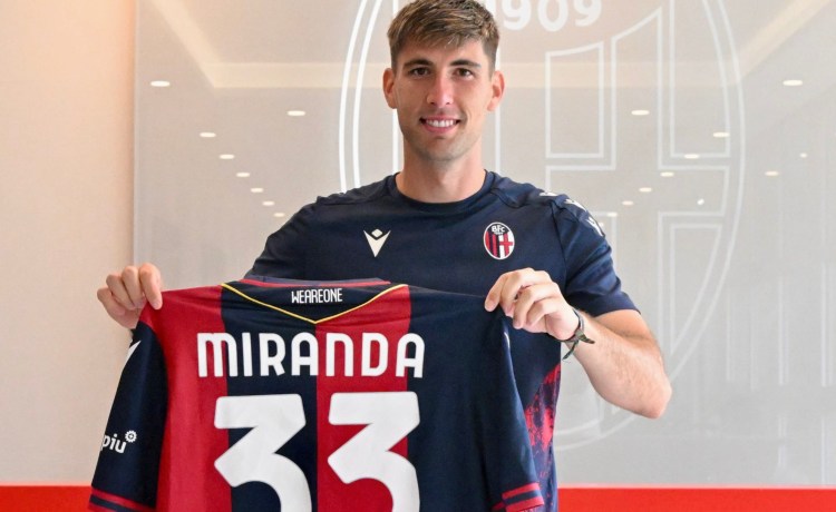 Miranda y su salida del Betis: «Era el fin de mi etapa, el momento de cambiar» Miranda y su salida del Betis: «Era el fin de mi etapa, el momento de cambiar»