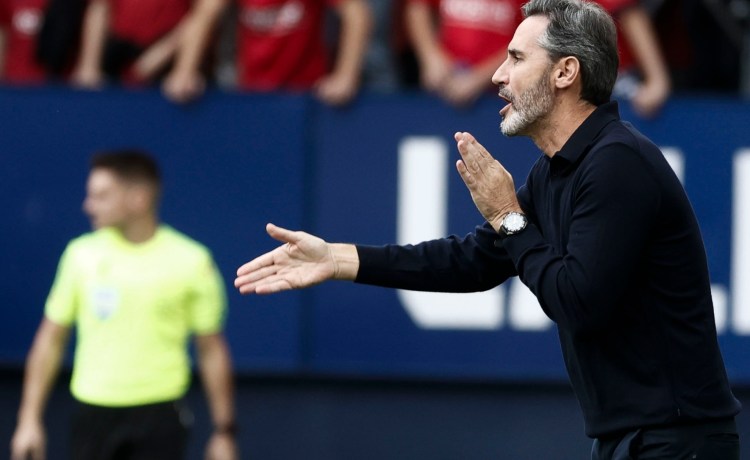 Vicente Moreno: «Una pena que cuando estábamos cerca de ganar el partido, lo hemos perdido» Vicente Moreno: «Una pena que cuando estábamos cerca de ganar el partido, lo hemos perdido»